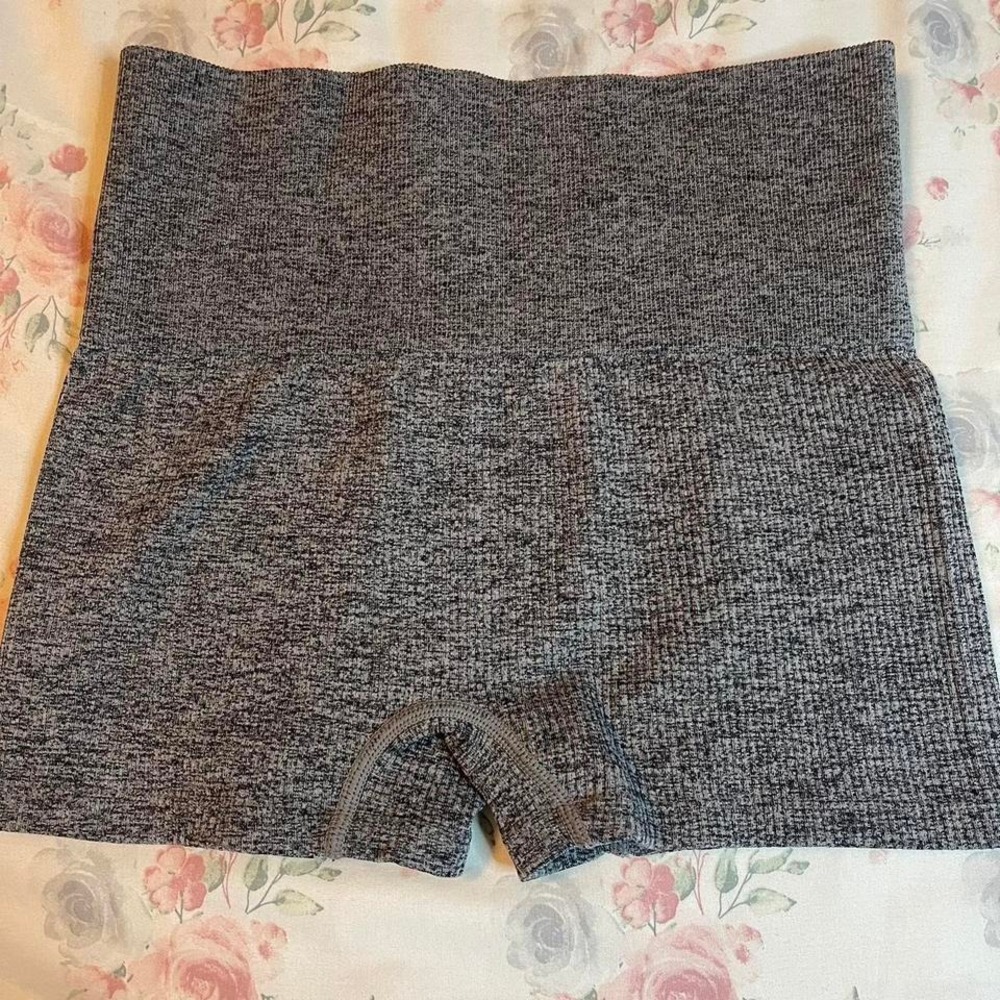 Colsie Gray Seamless‎ Shorts Womens Small Stretch Lounge Sleep